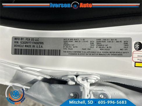 New 2026 RAM 1500 4x4 Crew Cab image 13