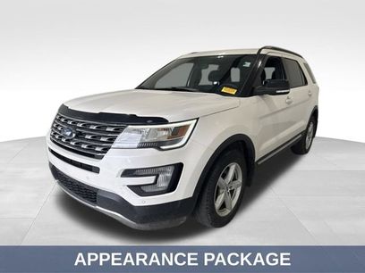 Used 2017 Ford Explorer XLT