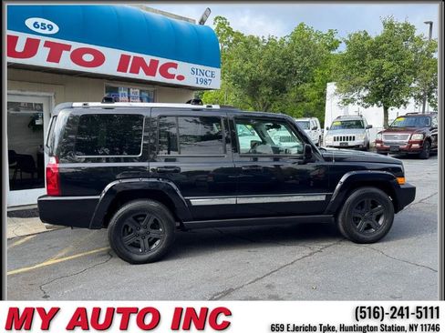 Used 2009 Jeep Commander Limited image 3