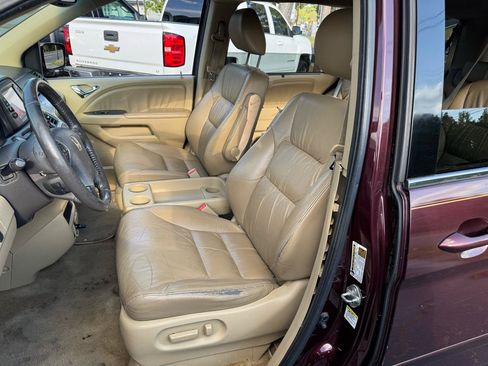 Used 2010 Honda Odyssey Touring image 9