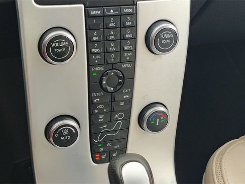 Used 2013 Volvo C70 T5 w/ Climate Pkg image 20