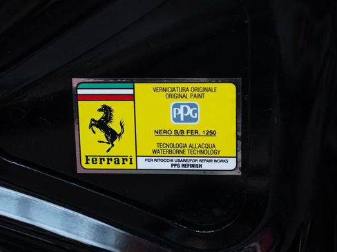 Used 2024 Ferrari Roma Spider RWD image 20