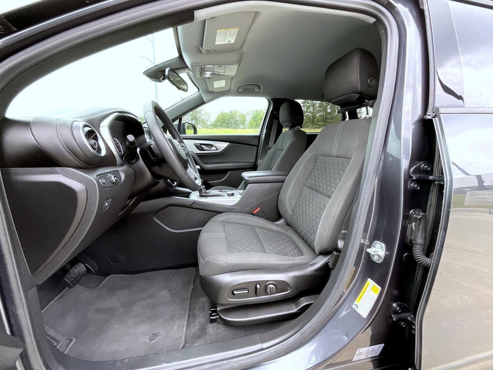 Used 2021 Chevrolet Blazer LT AWD/4WD image 10