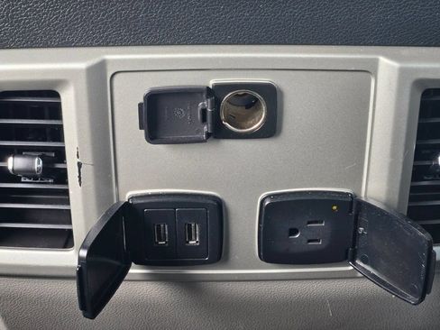 Used 2019 Ford F150 Lariat AWD/4WD image 21