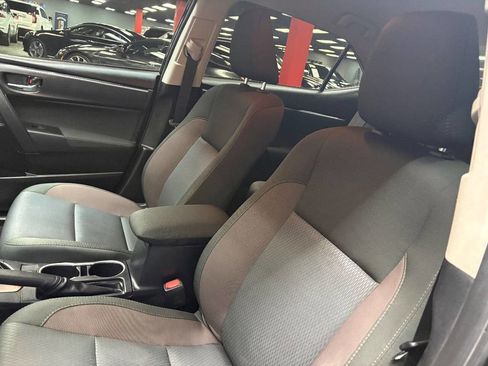 Used 2019 Toyota Corolla LE image 21