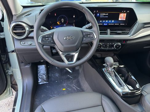New 2026 Chevrolet Trax ACTIV w/ Driver Confidence Package FWD image 12