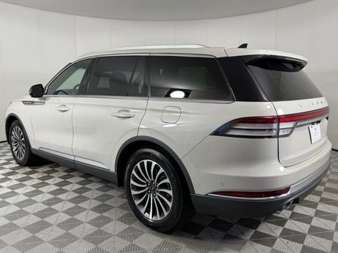 Used 2022 Lincoln Aviator Reserve w/ Equipment Group 201A image 4