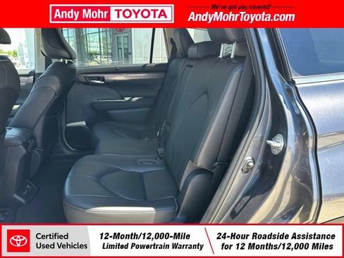 Certified 2021 Toyota Highlander Limited AWD/4WD image 11