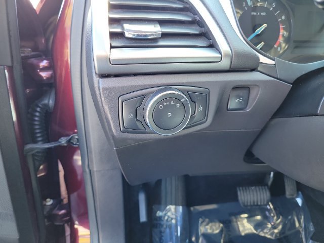 Used 2013 Ford Fusion S FWD image 19