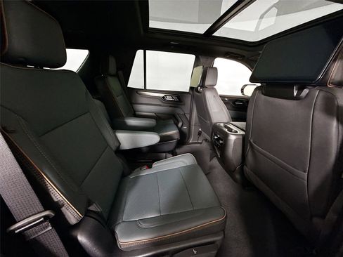 New 2026 GMC Yukon AT4 w/ AT4 Premium Plus Package AWD/4WD image 24