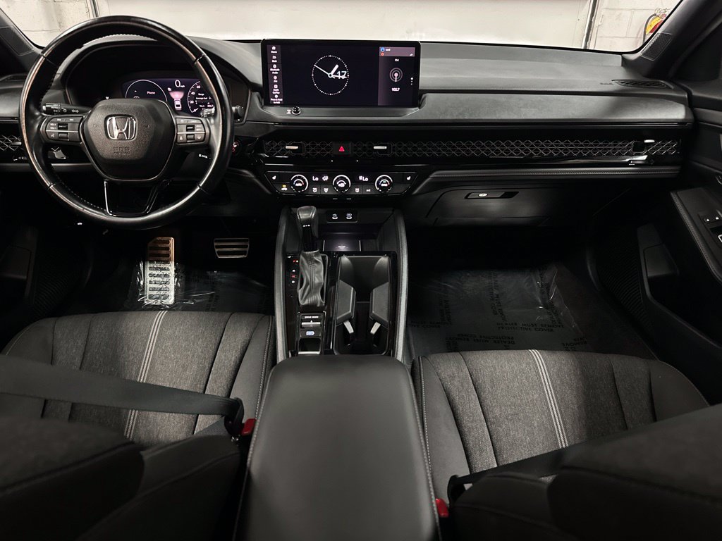 Used 2025 Honda Accord Sport image 23