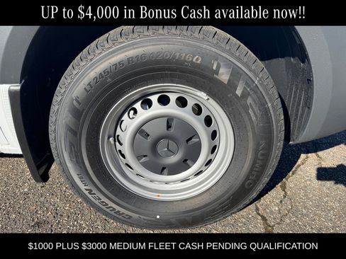 New 2026 Mercedes-Benz Sprinter 2500 image 28