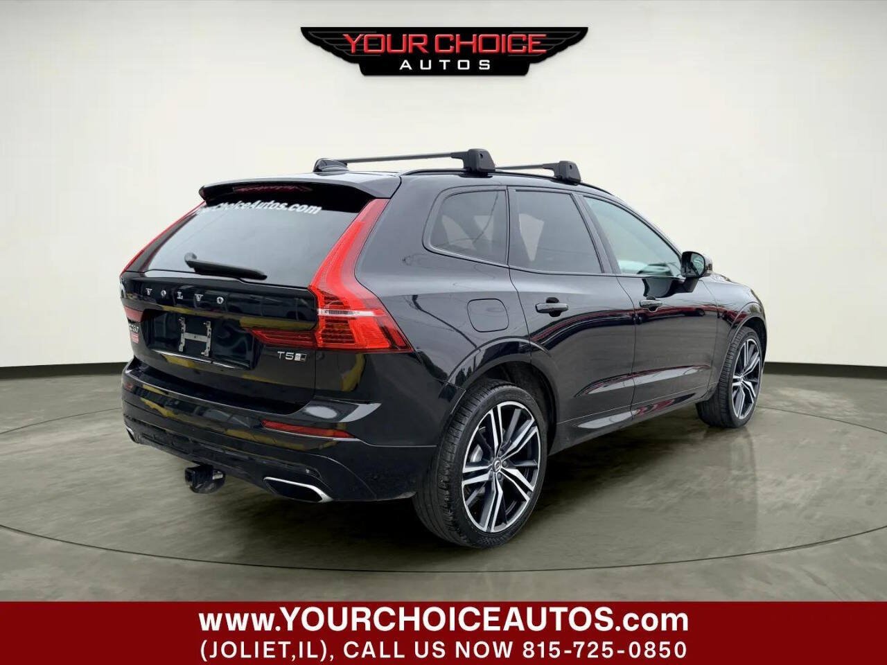 Used 2020 Volvo XC60 T5 R-Design w/ Protection Package AWD/4WD image 9