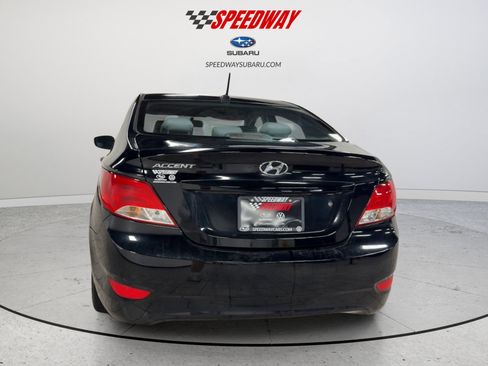Used 2016 Hyundai Accent SE image 9