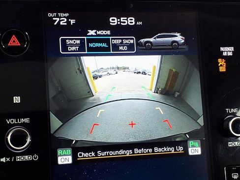 Certified 2025 Subaru Outback Onyx Edition image 25