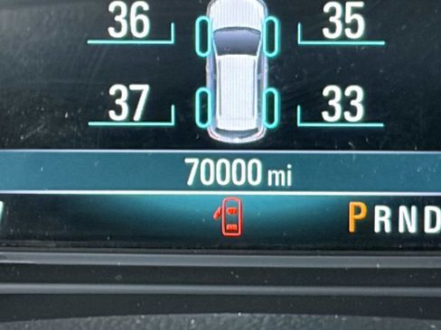 Certified 2019 Buick Envision Essence w/ LPO, Active Package FWD image 32