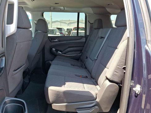 Used 2020 Chevrolet Suburban LS AWD/4WD image 28