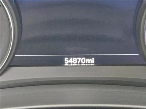 Used 2021 Cadillac XT4 Premium Luxury FWD image 12
