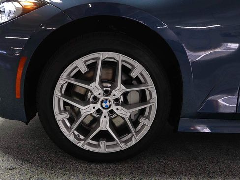 Used 2026 BMW 330i Sedan RWD image 5