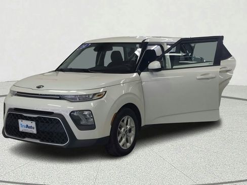 Used 2021 Kia Soul S FWD image 26