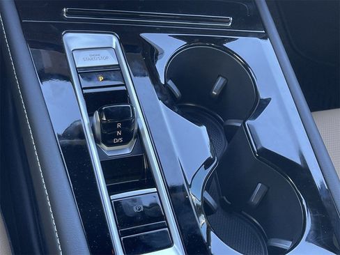 New 2026 Volkswagen Atlas Cross Sport SEL R-Line image 26