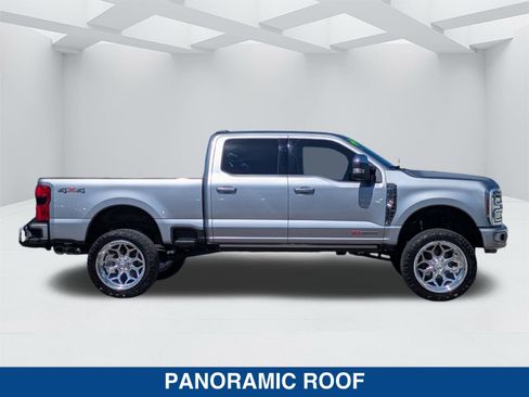 Used 2024 Ford F350 Limited image 3