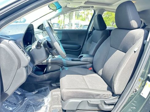 Used 2017 Honda HR-V EX image 13