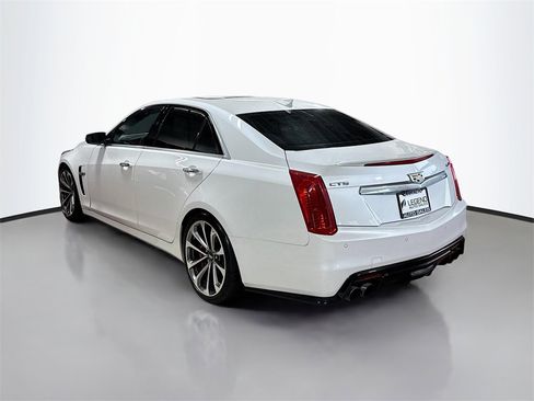 Used 2016 Cadillac CTS V image 9