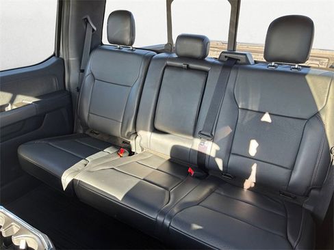 Used 2021 Ford F150 Lariat image 13