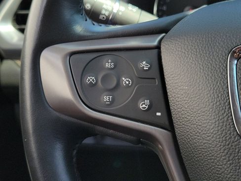 Used 2022 GMC Acadia AT4 w/ Technology Package AWD/4WD image 27