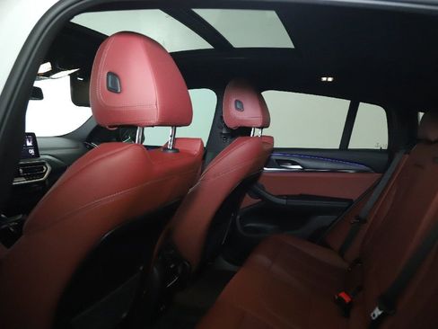 Used 2024 BMW X4 xDrive30i w/ Premium Package image 16