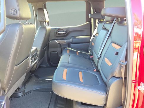 Used 2021 GMC Sierra 1500 AT4 image 9