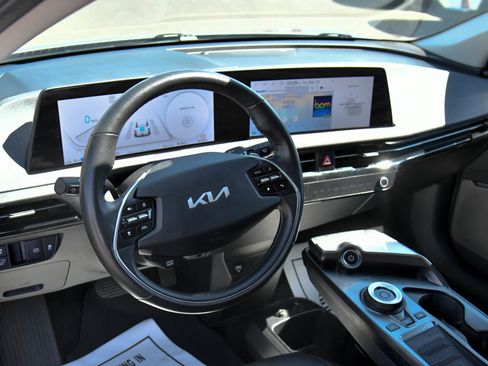 Used 2023 Kia EV6 Wind w/ Wind Technology Package AWD/4WD image 16