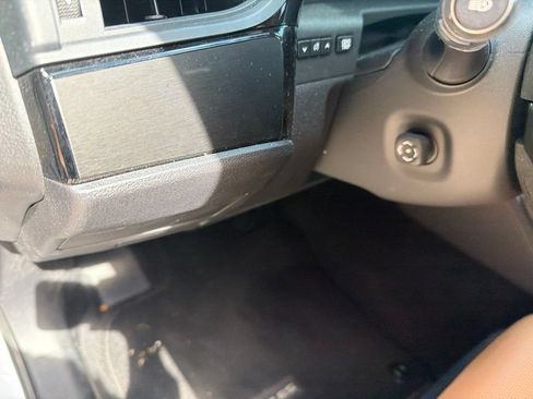Certified 2023 Lexus ES 350 w/ Premium Package FWD image 17