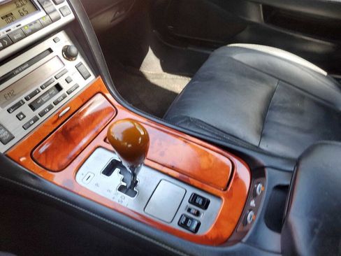 Used 2006 Lexus SC 430 Convertible image 35