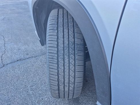 Used 2023 Subaru Forester Touring image 25