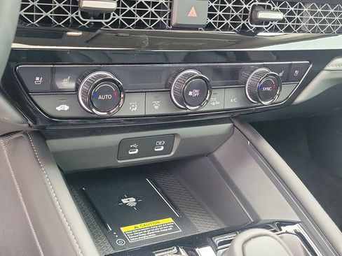 Used 2024 Honda Accord Touring image 31