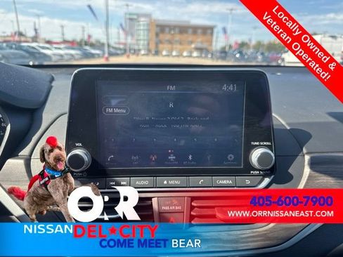 Used 2025 Nissan Altima 2.5 SV FWD image 23