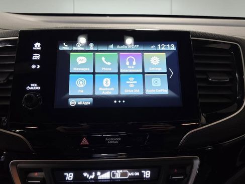 Used 2022 Honda Pilot Black Edition image 29