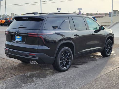 New 2026 Chevrolet Traverse LT image 5