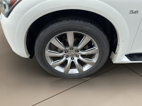 Used 2014 INFINITI QX80 4WD w/ Deluxe Touring Package image 30