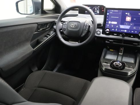 Certified 2026 Toyota C-HR AWD/4WD image 29