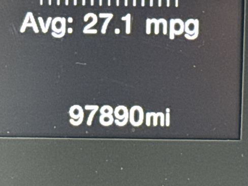 Used 2020 Jeep Renegade Latitude w/ Cold Weather Group AWD/4WD image 21