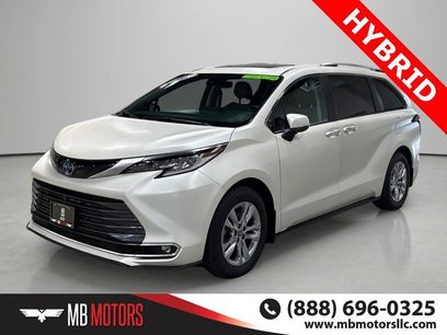 Used 2023 Toyota Sienna Limited