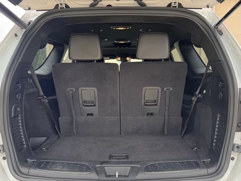 Used 2021 Dodge Durango R/T w/ Technology Group RWD image 19