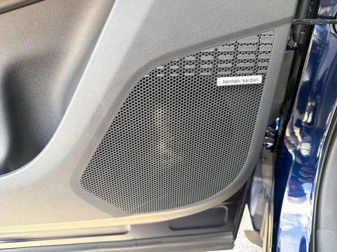 New 2026 Subaru Solterra image 22