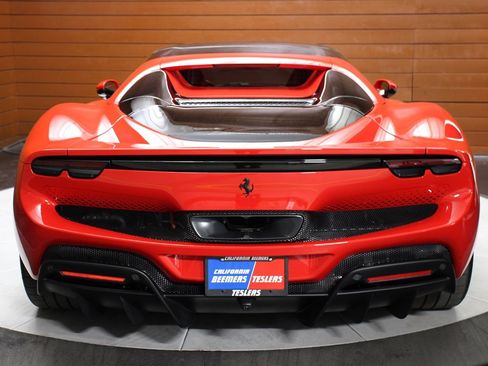 Used 2025 Ferrari 296 GTS image 23