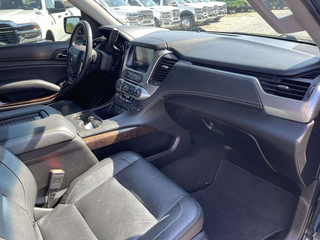 Used 2017 Chevrolet Tahoe LT AWD/4WD image 11