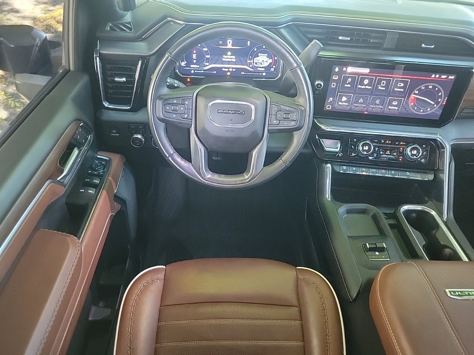 Used 2025 GMC Sierra 2500 Denali Ultimate AWD/4WD image 16