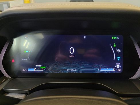 Used 2022 Jeep Grand Cherokee Limited 4xe image 23